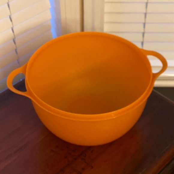 Tupperware THATSA MEGA BOWL 42 cups NEW - Picture 2 of 6